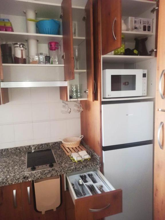 אל פורטיל Fantastico Atico Con Terraza, Garaje, Wifi, Con Todo Para Playa, Piscina Y Casa Y No Facturar Maletas! מראה חיצוני תמונה